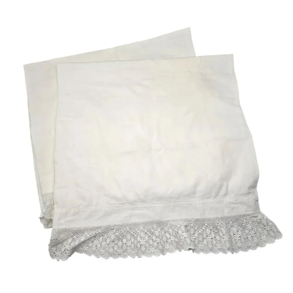 Vintage White Cotton & Crochet Lace Pillowcases Set of 2 READ CM2107